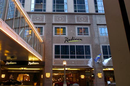 Radisson Plaza Minneapolis 01.[1]